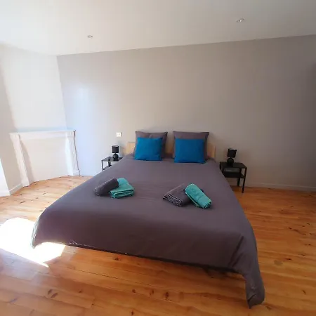 Appartement Chic Et Cosy Authezat Exterior foto